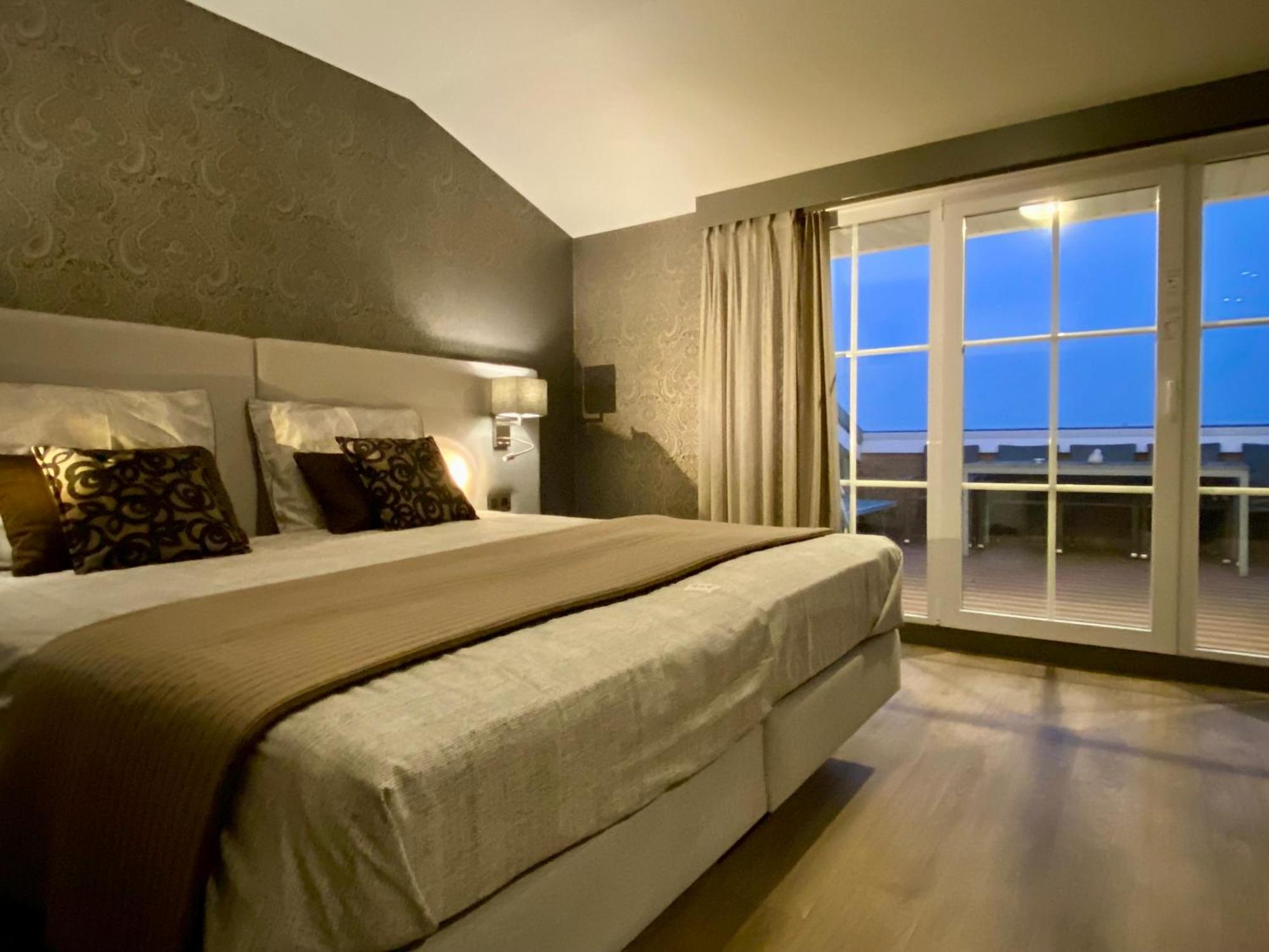 Charmehotel Kruishof Oostende Cameră foto